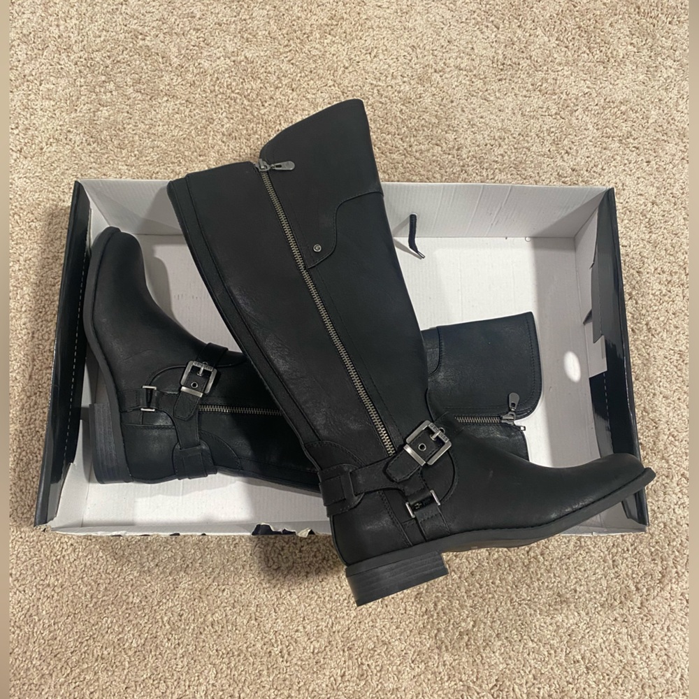 GUESS  Harson black boot NIB